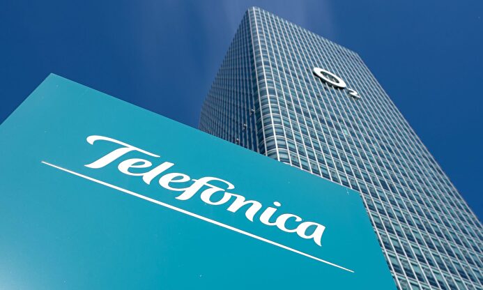 Un año del éxito del plan de Telefónica | Alamy
