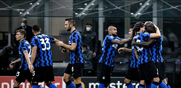 Los jugadores del Inter de Millán celebran un gol de Romelu Lukaku. | Cordon Press