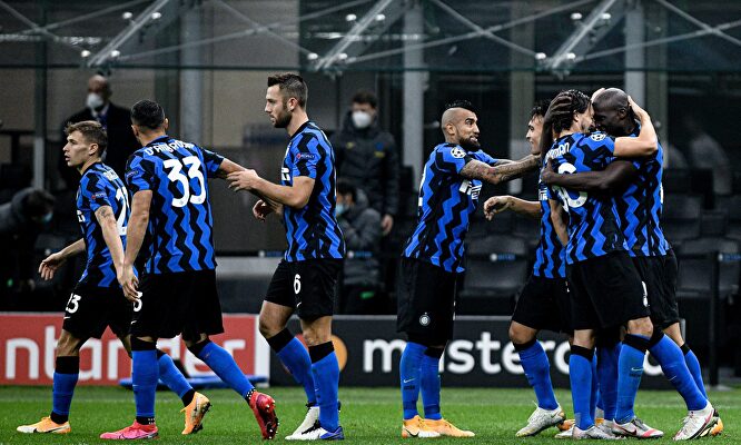 Los jugadores del Inter de Millán celebran un gol de Romelu Lukaku. | Cordon Press