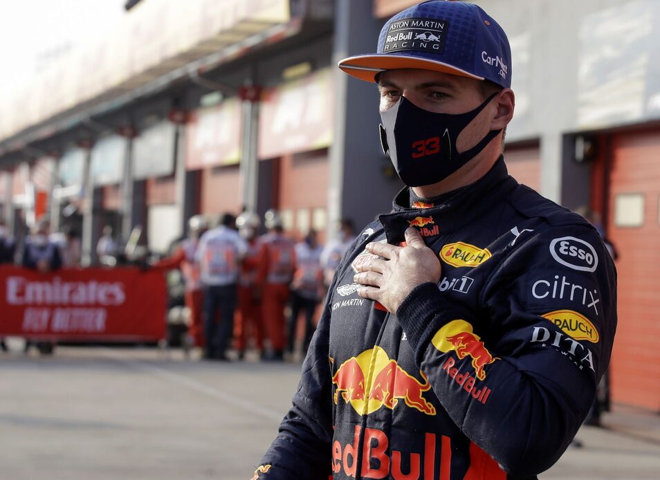 Verstappen ya sufre como Alonso - ¡Arráncalo, por Dios! Max Verstappen, durante el GP de Emilia-Romaña.