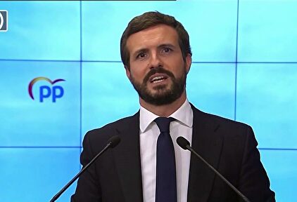 Casado reivindica un PP en el centro para reagrupar el constitucionalismo