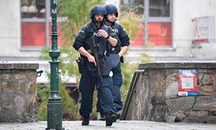Policías desplegados en Viena este martes. | EFE