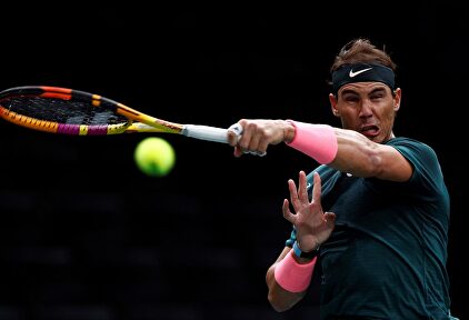 Rafa Nadal, durante su partido de octavos ante Jordan Thompson.Feliciano López | EFE