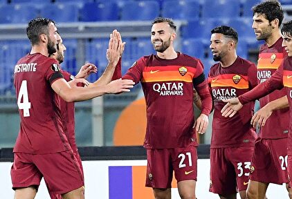Borja Mayoral (c) celebra con sus compañeros uno de sus dos goles al Cluj. | EFE