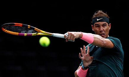 Rafa Nadal, durante su partido de octavos ante Jordan Thompson.Feliciano López | EFE