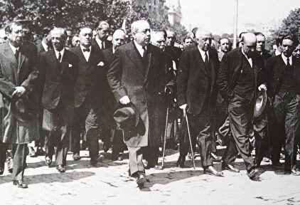 Azaña, Alcalá Zamora y miembros del Frente Popular en Madrid en 1936 | Cordon Press