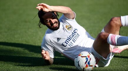 Isco jugando un partido con el Real Madrid. | EFE
