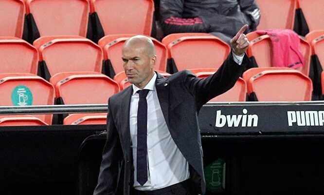 Zidane considera que el Madrid se vino abajo tras el 0-1 | EFE