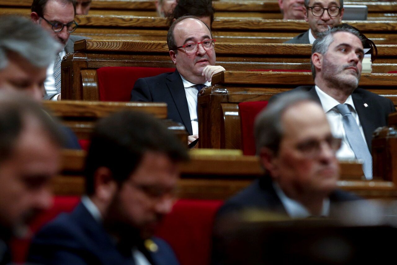 Pere Aragonès y Miquel Iceta en el Parlamento catalán en una imagen de archivo | EFE