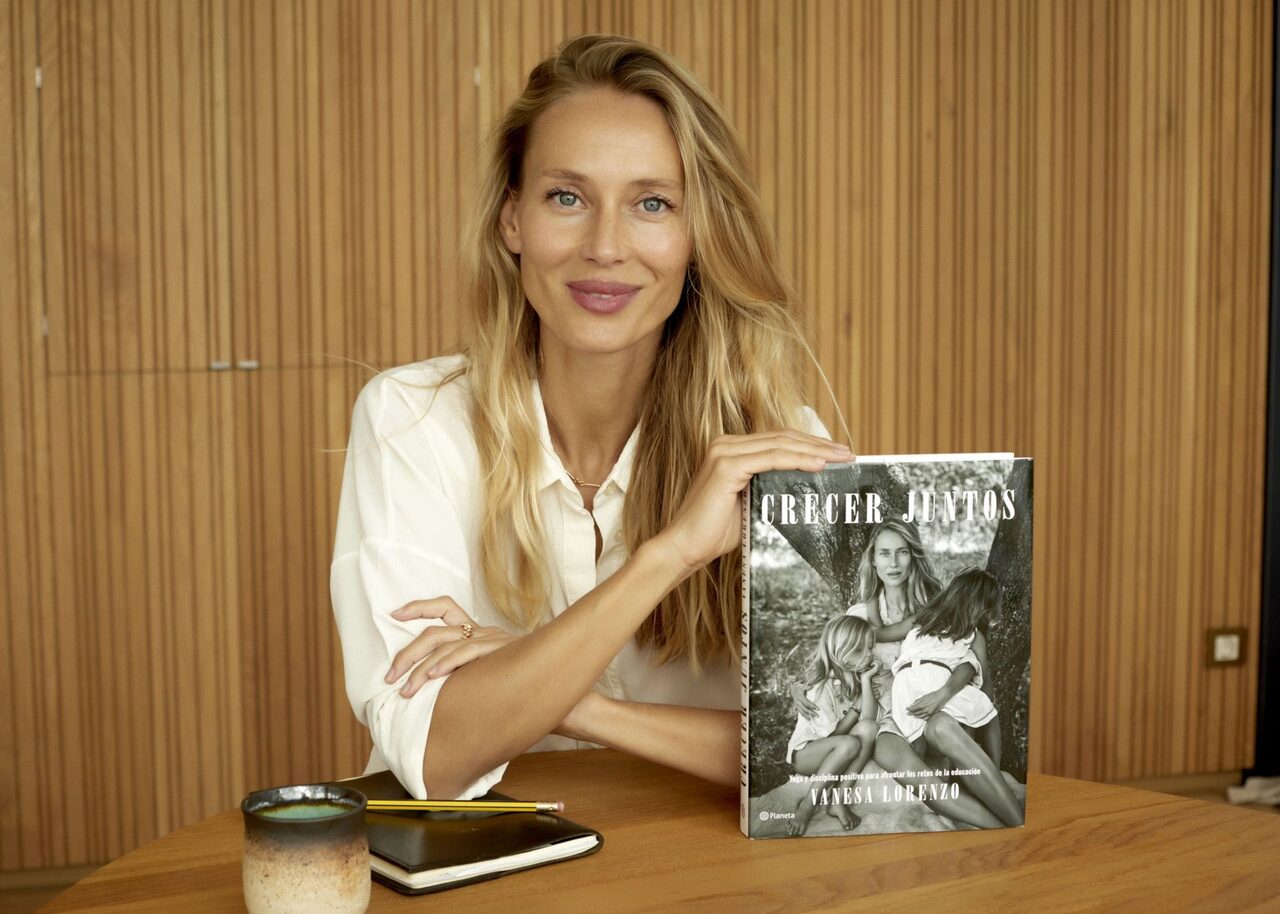 Vanesa Lorenzo, autora de 'Crecer juntos' | Planeta
