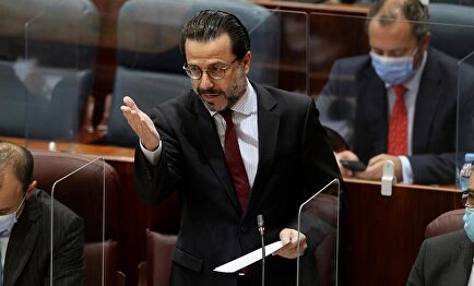 Javier Fernández-Lasquetty durante el pleno de la Asamblea de Madrid este jueves. | EFE