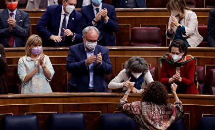 Tertulia de Federico: Sánchez e Iglesias salvan el primer escollo de los PGE