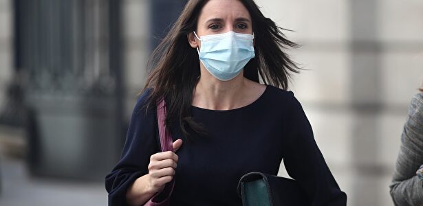 La ministra de Igualdad, Irene Montero, a su llegada a un pleno de Debate de totalidad del Proyecto de Ley de Presupuestos Generales del Estado | Europa Press