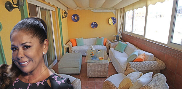 Así es el ático de Fuengirola que vende Isabel Pantoja para salvar Cantora