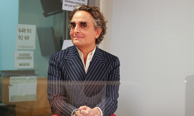 Josie revoluciona esRadio: "Si viene el comunismo nos van a cerrar el 'Vogue'"