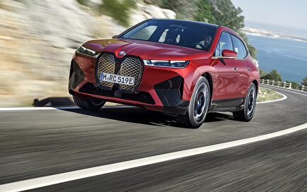 BMW iX: un eléctrico que marca un antes y un después para BMW