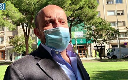 Alejandro Fernández, PP: "Cualquier progre que va de modernito no le aguanta ni medio cubata a Johnny Ramone"