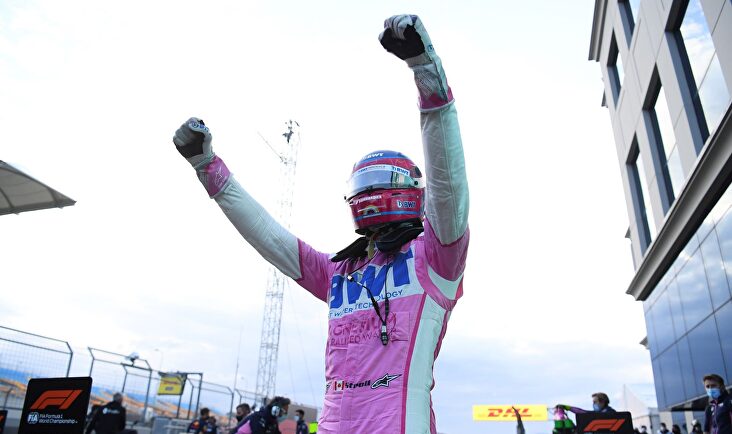 Lance Stroll celebra la pole conseguida en Estambul. | EFE