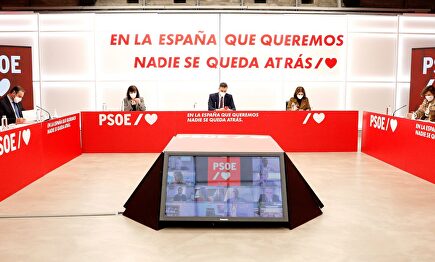 Pedro Sánchez preside la Ejecutiva del PSOE en Madrid este lunes. | EFE