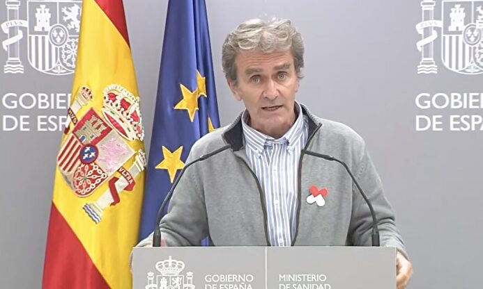 ¿Podrían las farmacias realizar test de antígenos? La explicación de Simón