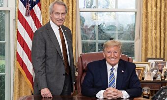 El letrado Lin Wood y el presidente Donald Trump | LD