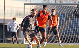 Entrenamiento del Real Madrid en Valdebebas este viernes por la tarde. | EFE