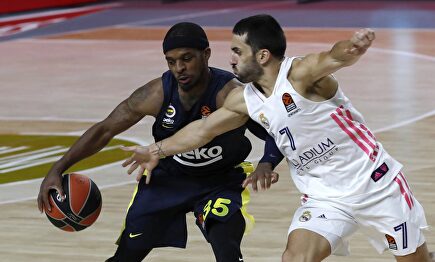 Facu Campazzo, en acción durante el Real Madrid-Fenerbahce. | EFE