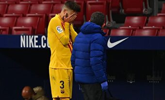 Piqué se retira llorando del Wanda Metropolitano | EFE