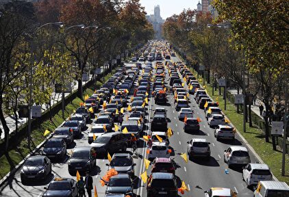 Manifestación contra la Ley Celaá en Madrid. | EFE