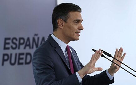 Federico a las 7: El nuevo Aló presidente de Sánchez