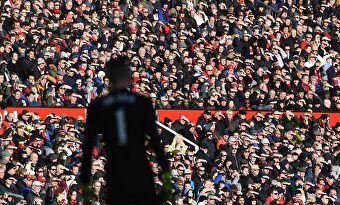 El público volverá a los estadios ingleses a partir del 2 de diciembre. | EFE