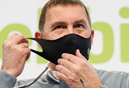 Otegi defiende su pacto con Sánchez e Iglesias: "Había que parar a la derechona y abrir una ventana a la oportunidad"