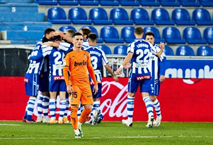 Alavés-Valencia, último partido previo al positivo de Manu García. | Cordon Press