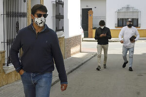 Fran Rivera, Cayetano Rivera y Kiko Rivera en su visita a Riverita. | Gtres