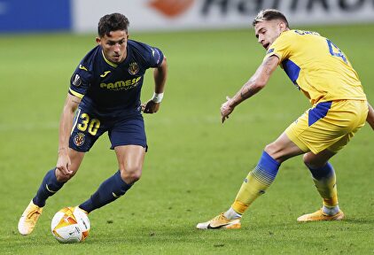 Yeremi Pino, en acción ante el Maccabi de Tel Aviv. | EFE