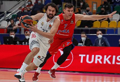 Sergio Llull, en acción ante el CSKA de Moscú. | EFE