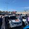 El centro de Murcia ha vuelto a llenarse de vehículos que han secundado la manifestación convocada por la plataforma 'Más Plurales' para protestar por las calles de Murcia contra la LOMLOE, la llamada 'Ley Celaá'.