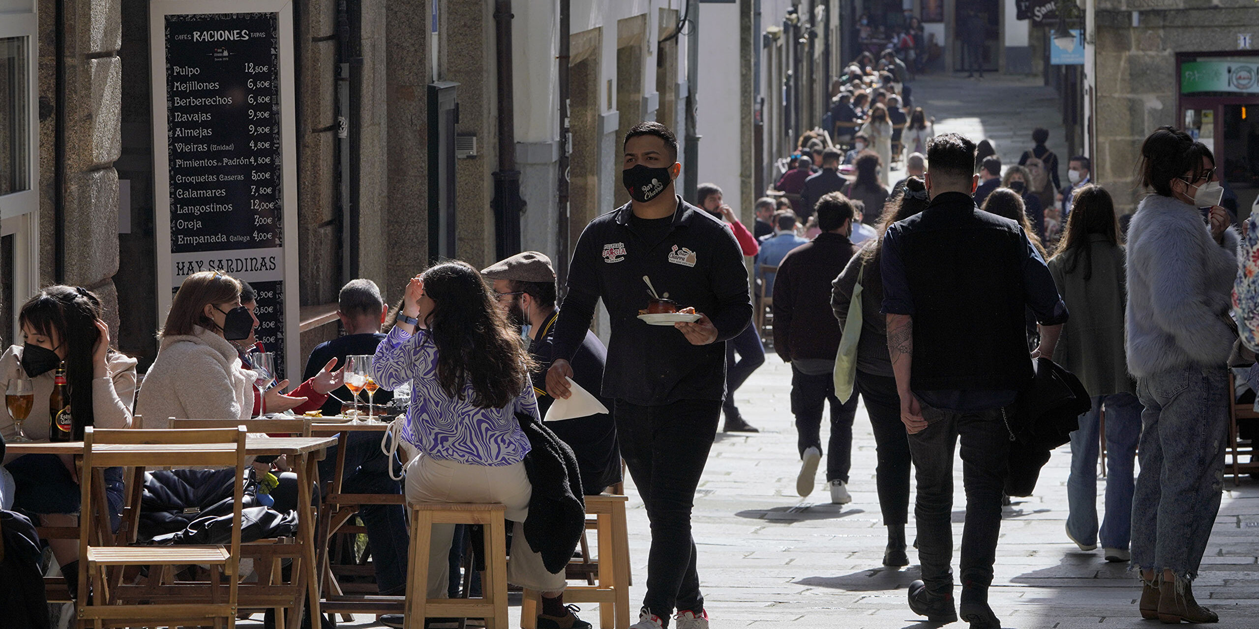 7 consejos y un truco para empezar a despedirnos de las mascarillas sin riesgos - Vimarsana News