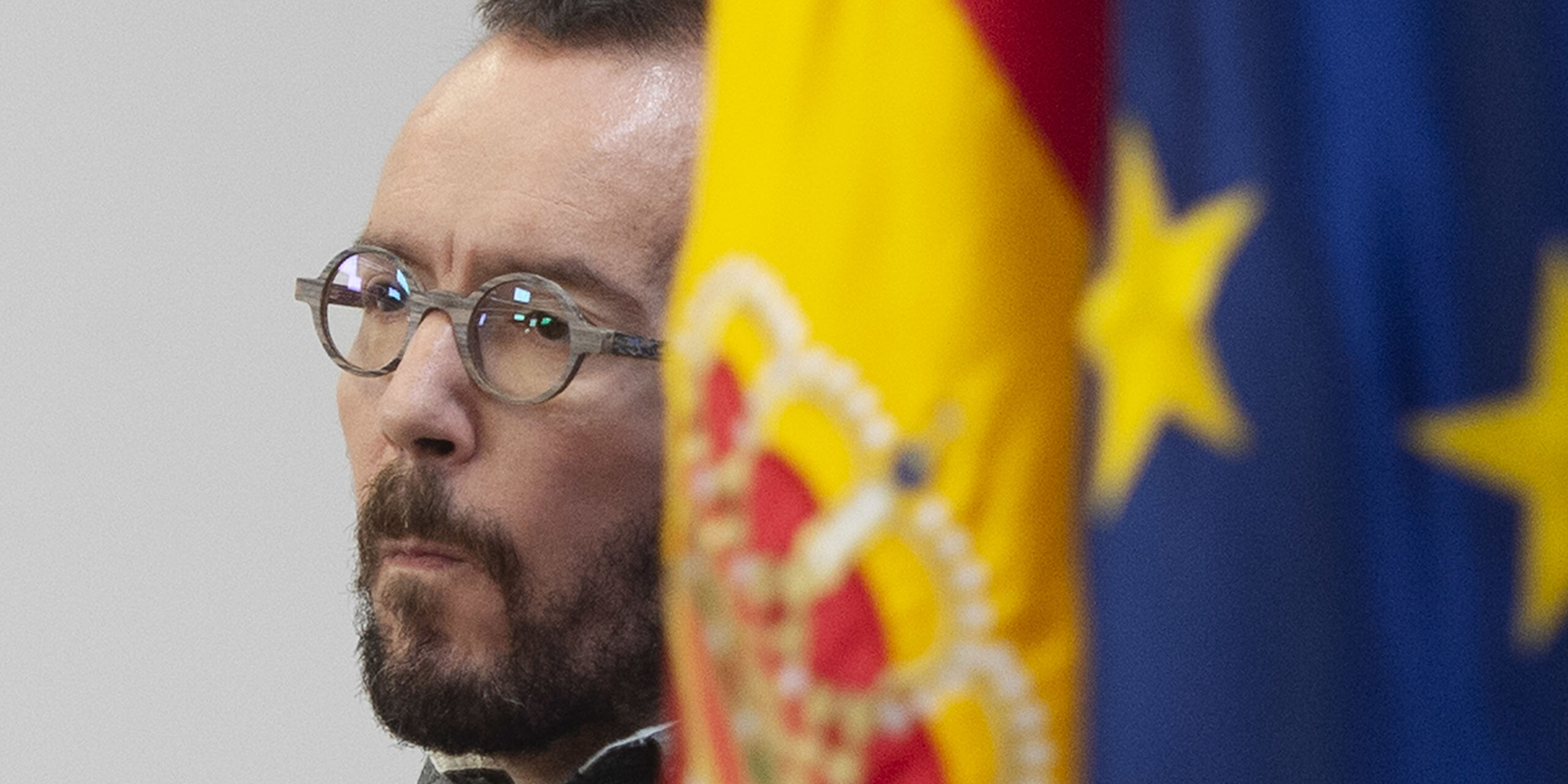 Esquizofrenia en Podemos: quieren pedir en la calle que "el Estado" actúe contra las eléctricas - Vimarsana News