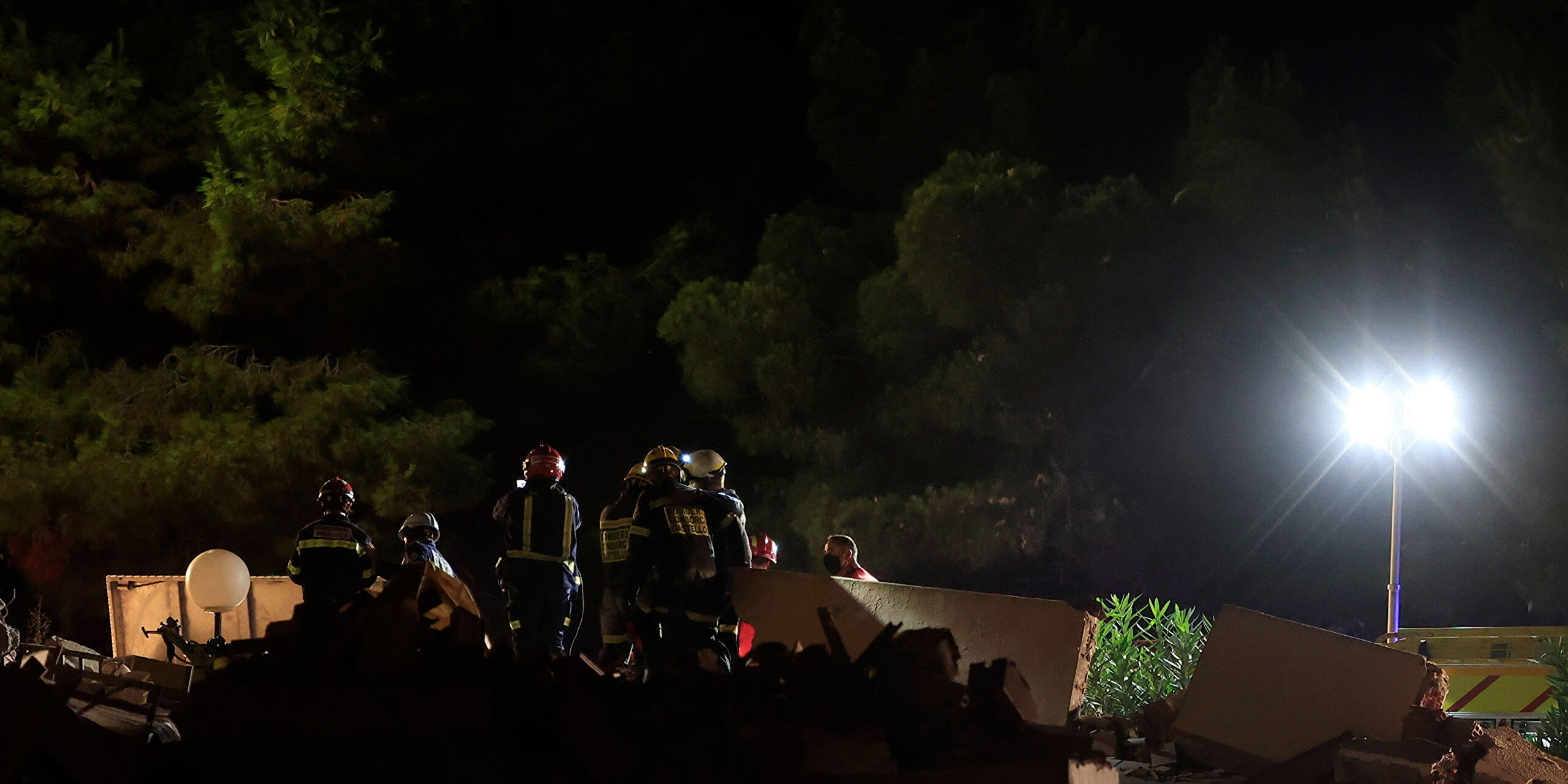 Rescuperan el cadáver de un menor en el derrumbe de un edificio en Peñíscola - Vimarsana News