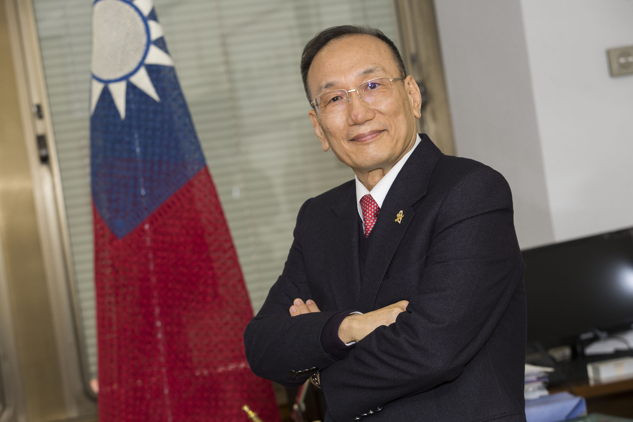 embajador-taiwan-despacho.jpg