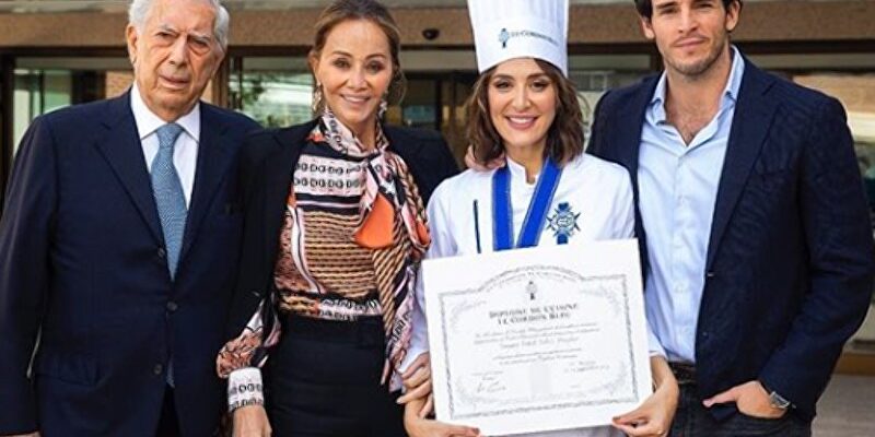 Isabel Preysler sale de su encierro para acompañar a Tamara Falcó en su graduación - Vimarsana News