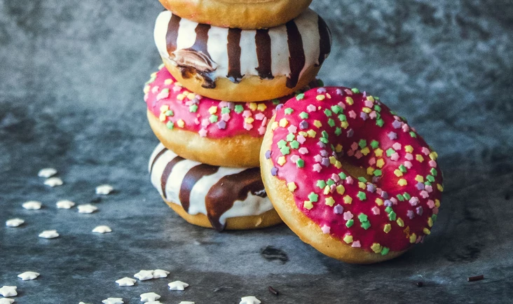 Donut de castañas Colorful-doughnuts-recorte.jpeg