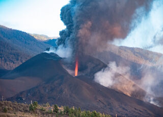 erupcion-la-palma-cumbre-vieja18102021.jpg