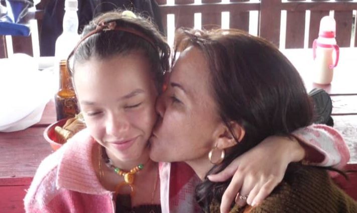 yamilka-visitando-a-su-hija-durante-mision-en-venezuela-2011-archivo-210122-5-3.jpeg