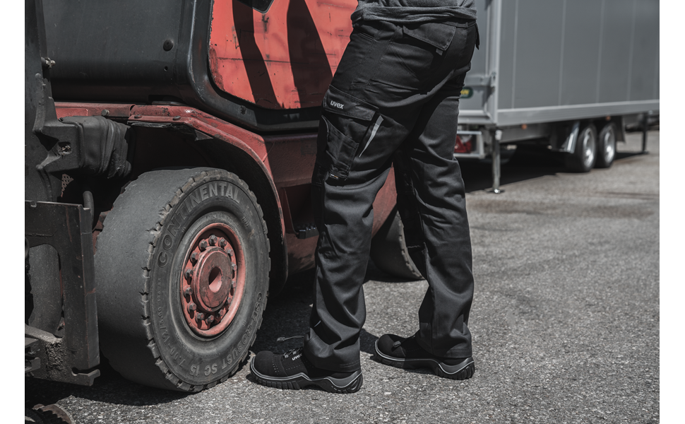 Pantalones de trabajo flexibles para servicio pesado