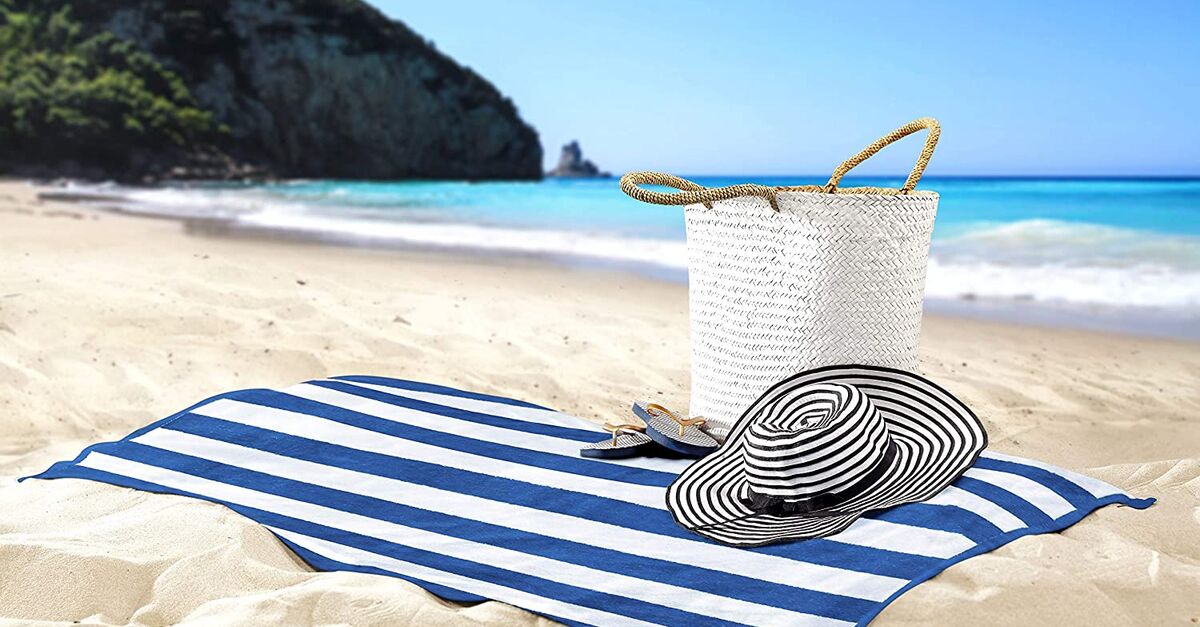 Egipto Ejecutante diseño Las 8 mejores toallas de playa para disfrutar del sol