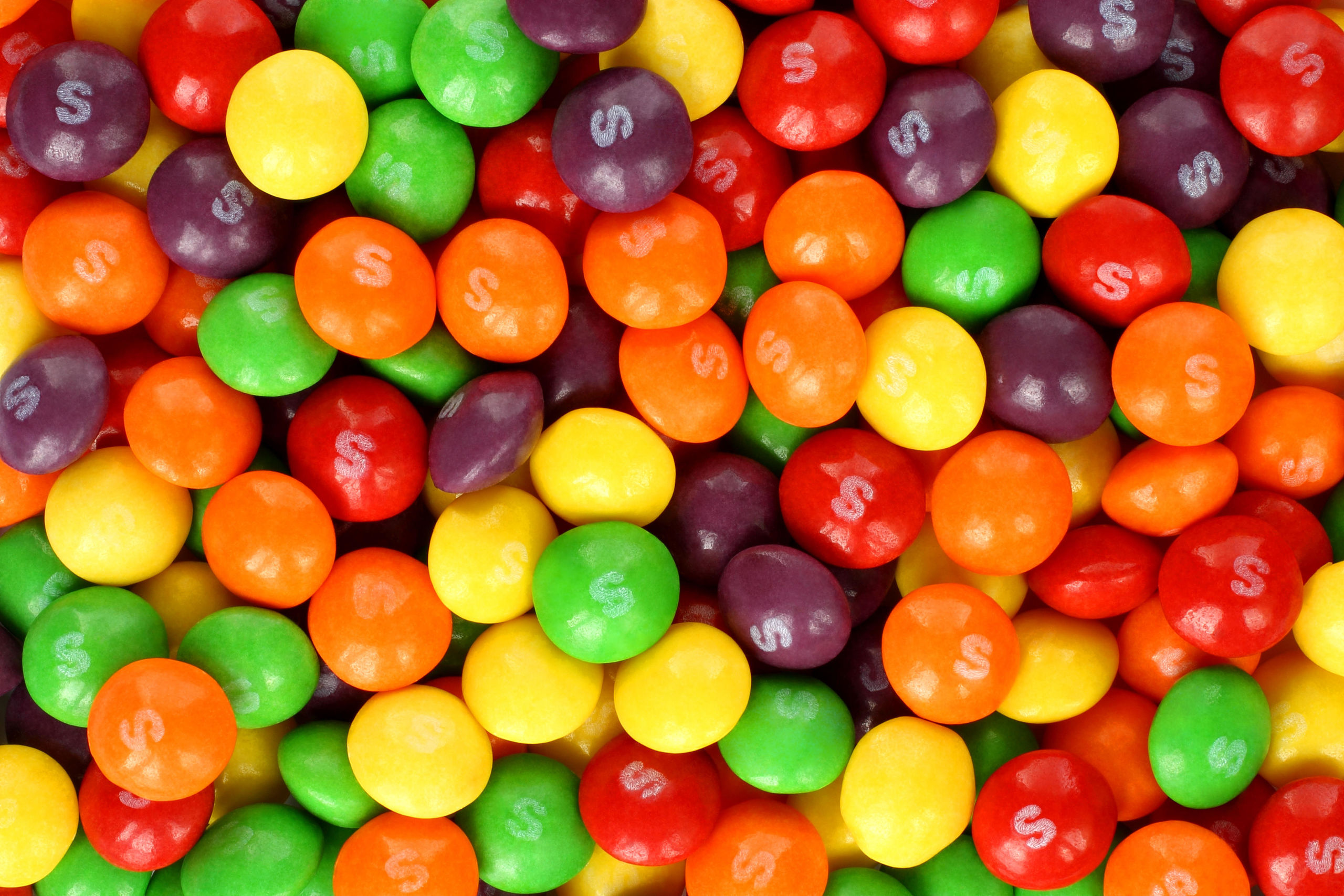 Golpe a Skittles: los famosos caramelos podrían desaparecer