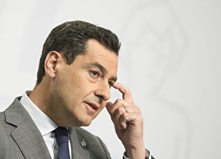 el-presidente-de-la-junta-de-andalucia-anuncia-su-nuevo-gobierno.jpg