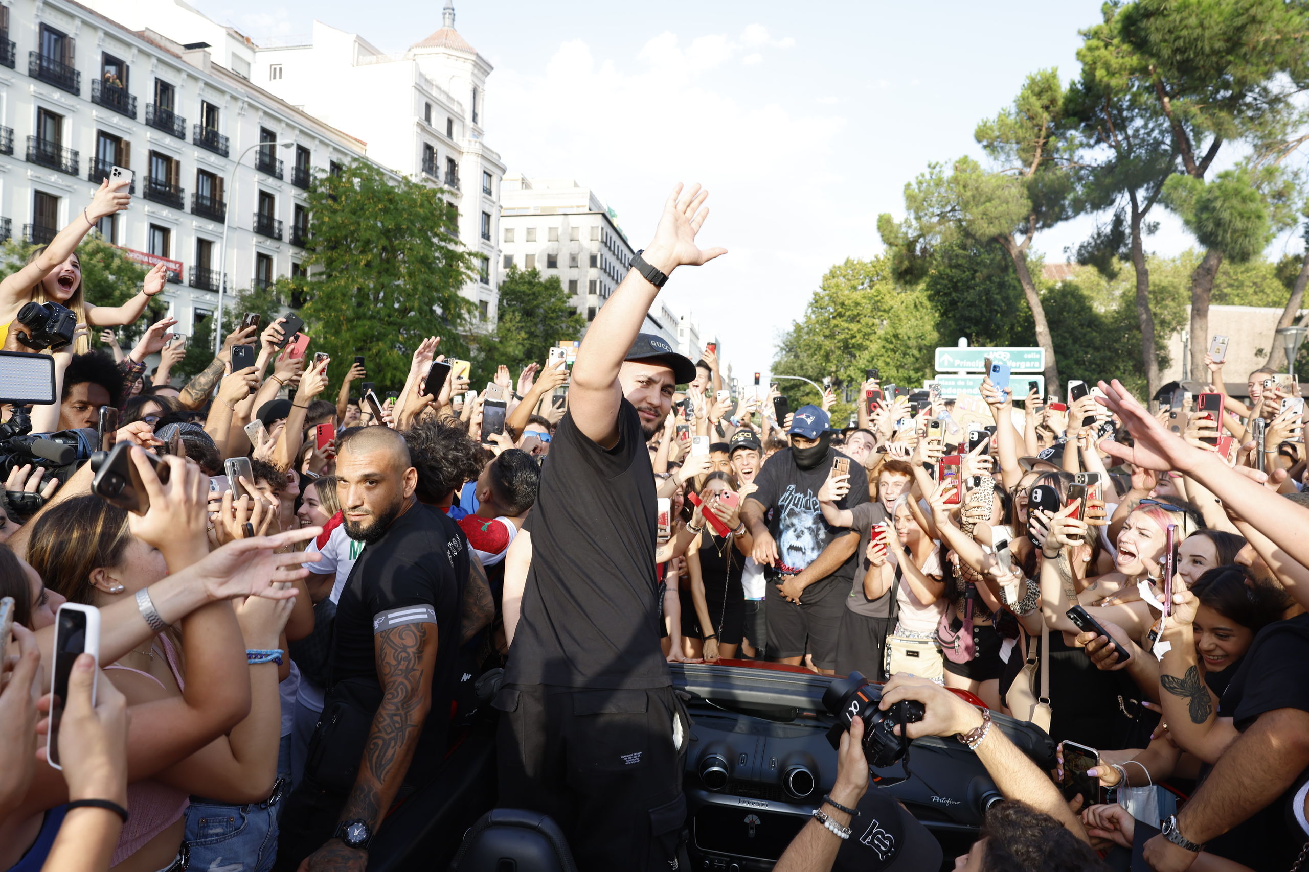 colapsa el centro de Madrid y acaba por Policía - Chic